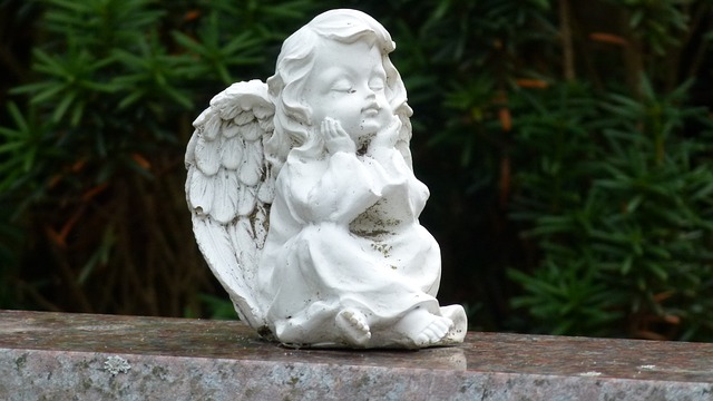 angel-184406_640.jpg